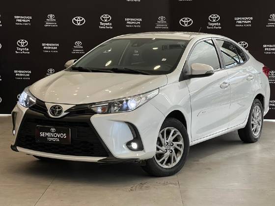 TOYOTA YARIS 1.5 16V FLEX SEDAN XS MULTIDRIVE